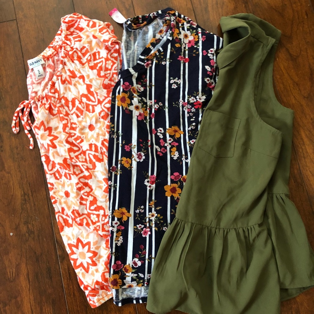 3 Womens blouses bundle